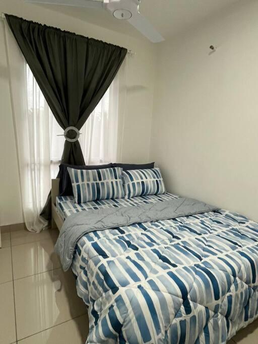 Rafahiyyah Homestay, Puncak Alam Apartment *